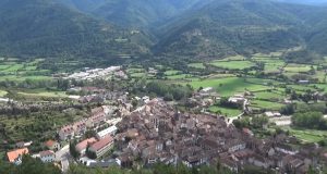 Valle de Hecho en los Pirineos