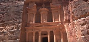 Visitar ciudad de Petra en Jordania